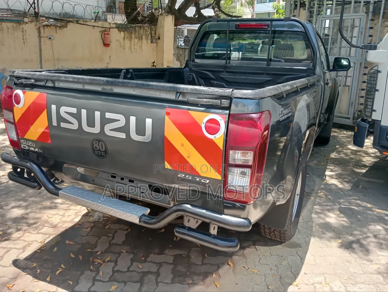 Isuzu D-MAX 2022 Gray