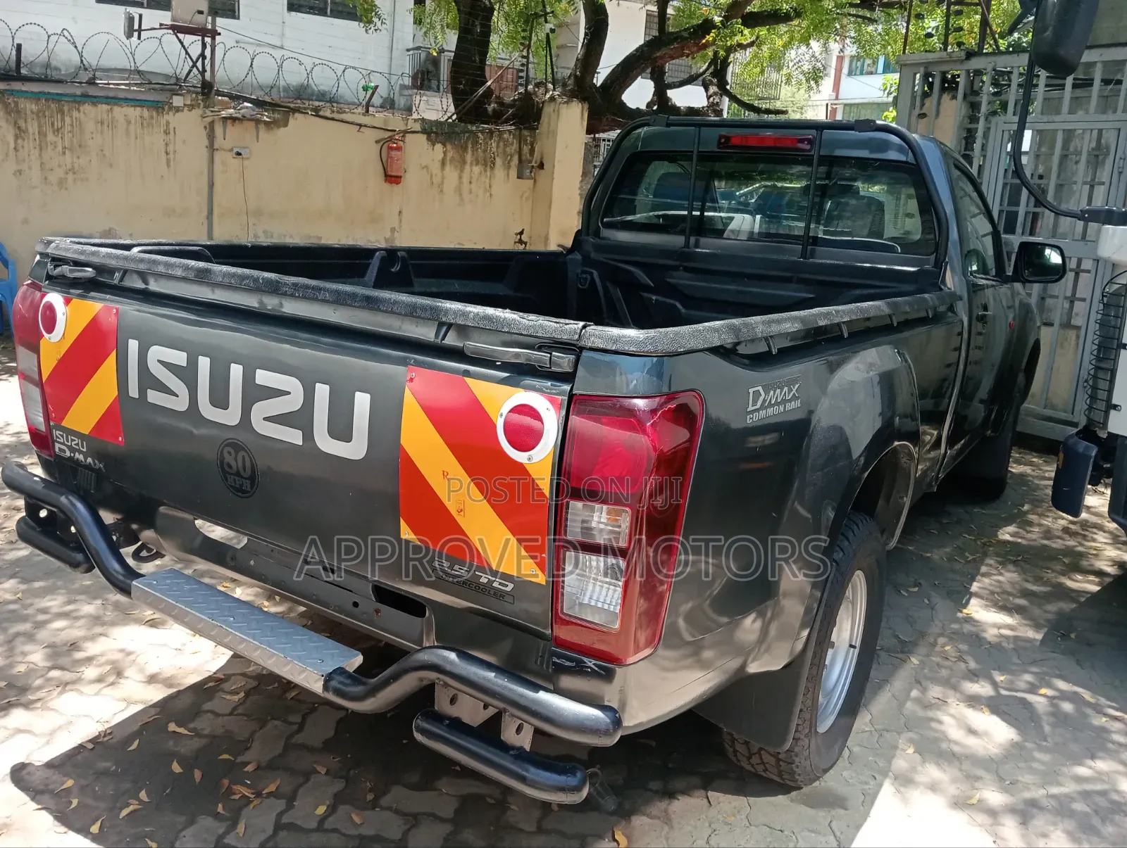 Isuzu D-MAX 2022 Gray
