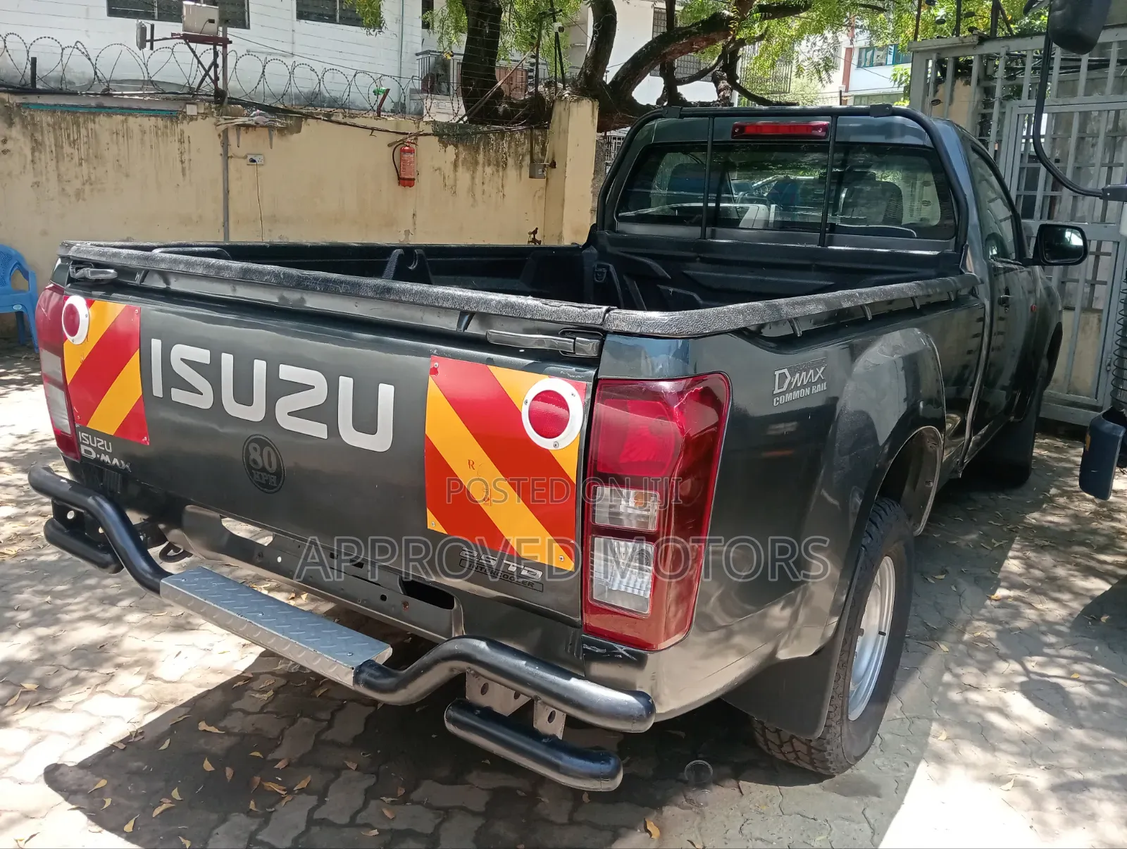Isuzu D-MAX 2022 Gray