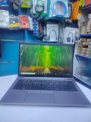 Laptop HP ZBook Firefly 14 G7 16GB Intel Core i7 SSD 256GB