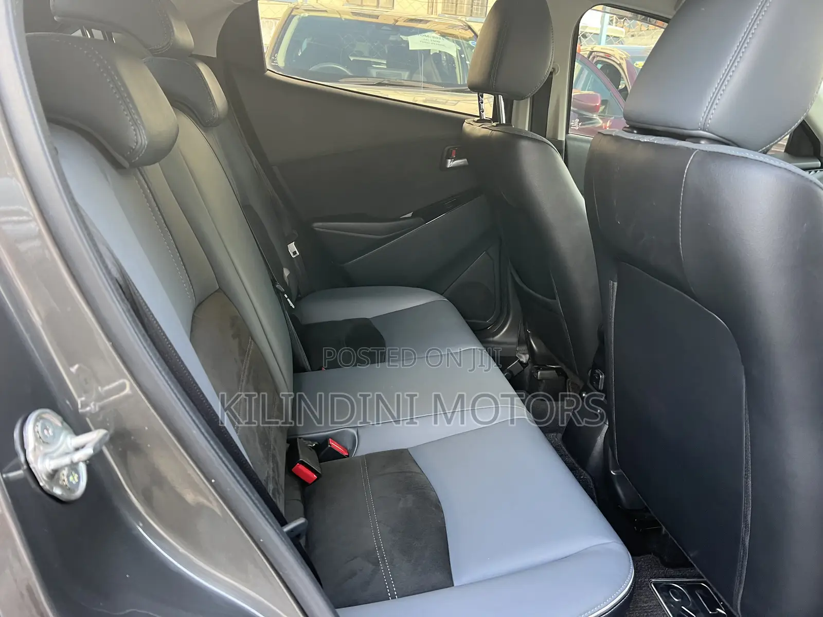Mazda 2 2021