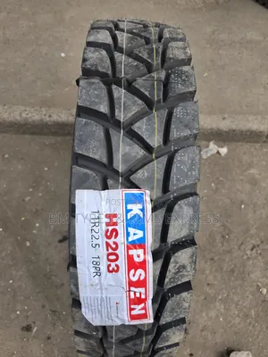 11 R22. 5 KAPSEN TIRES (Diff)