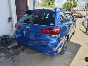 Toyota Corolla Fielder 1.5 Petrol AWD 2019 Blue