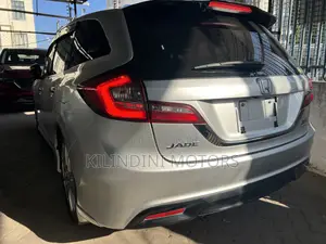 Honda Jade 2020