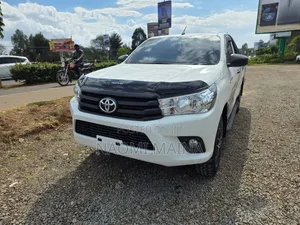 Toyota Hilux Revo Single Cab Deisel 2.4 RWD 2019 White