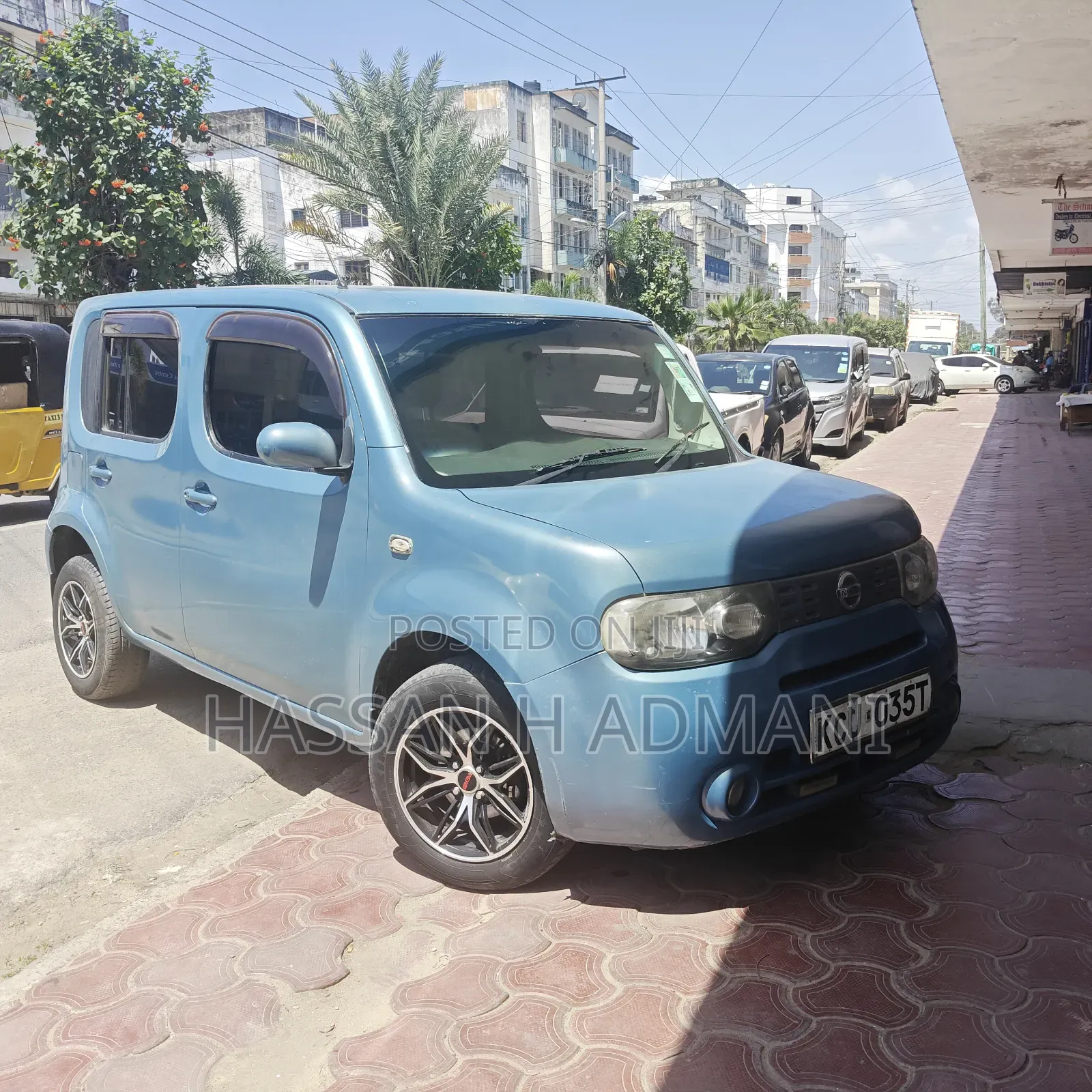 Nissan Cube 2012 Blue