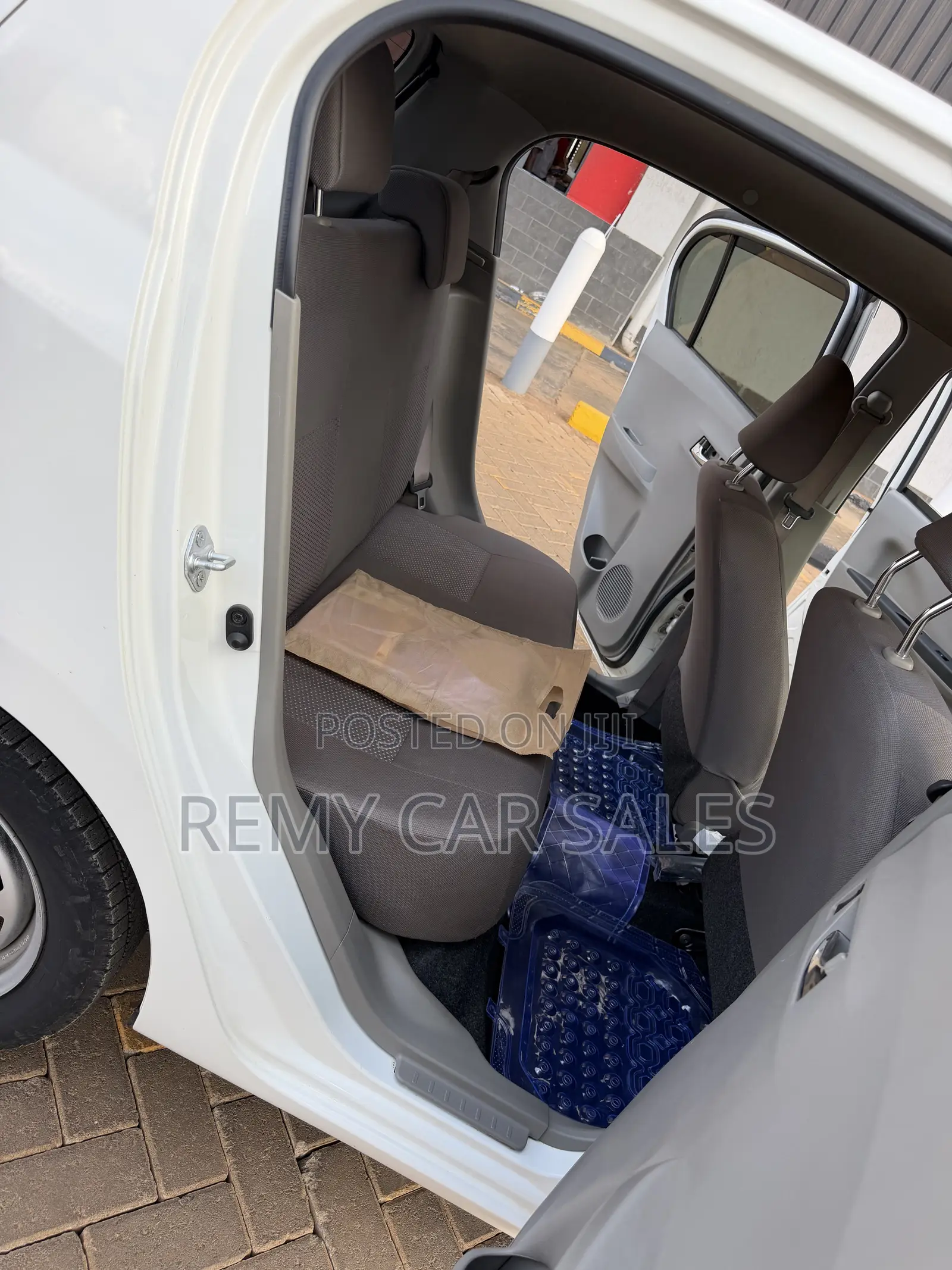 Toyota Mirai 2017 White