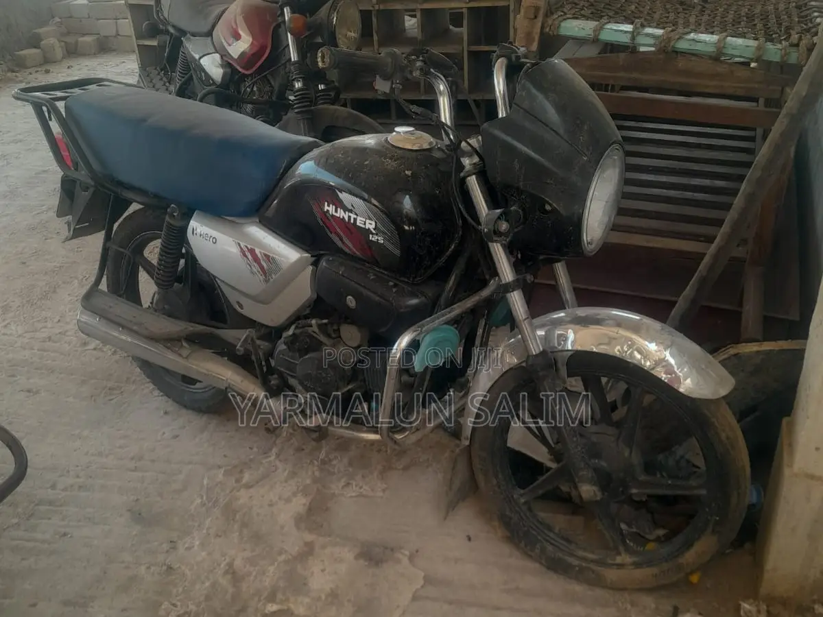 Hero Hunter 125 2024 Black