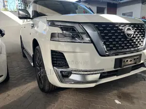 Nissan Patrol 2019 White