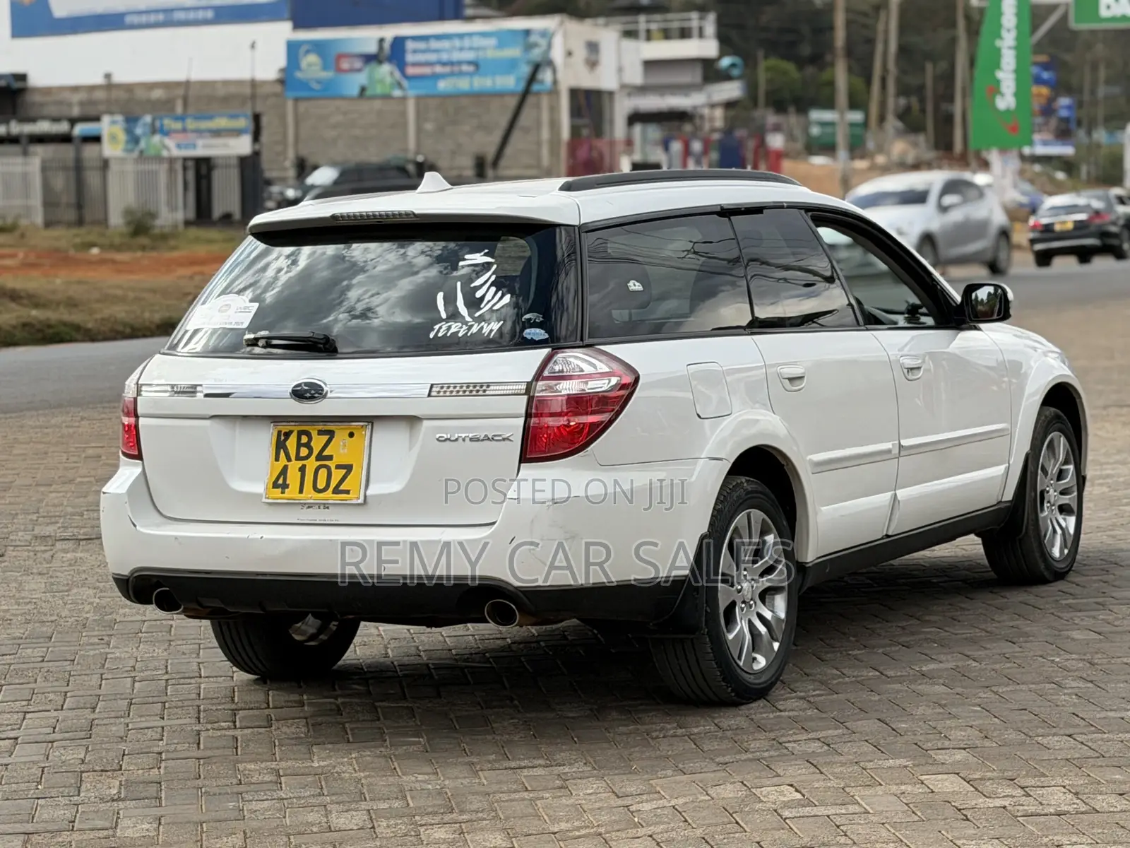 Subaru Outback 2004 White