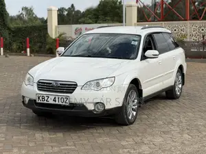 Subaru Outback 2004 White