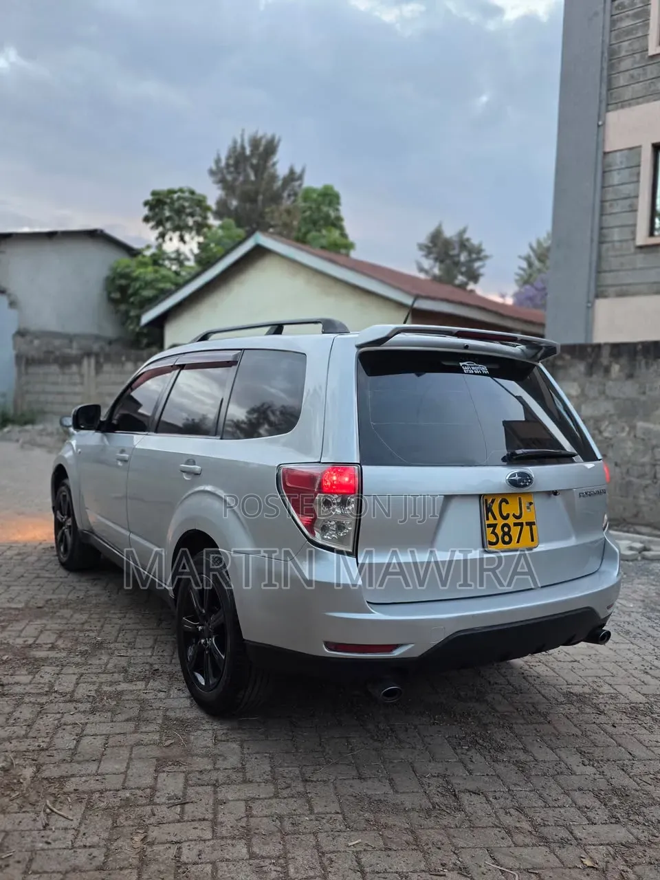 Subaru Forester 2010 Silver