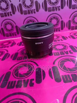 Sony 50mm F/1.8 SAM Lens (SAL50F18) for Sony/Minolta a Mount APSC