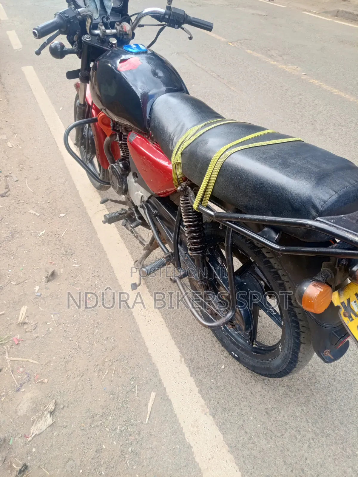 Bajaj Boxer 150 UG 2018 Red