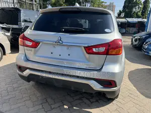 Mitsubishi RVR 2020 Silver