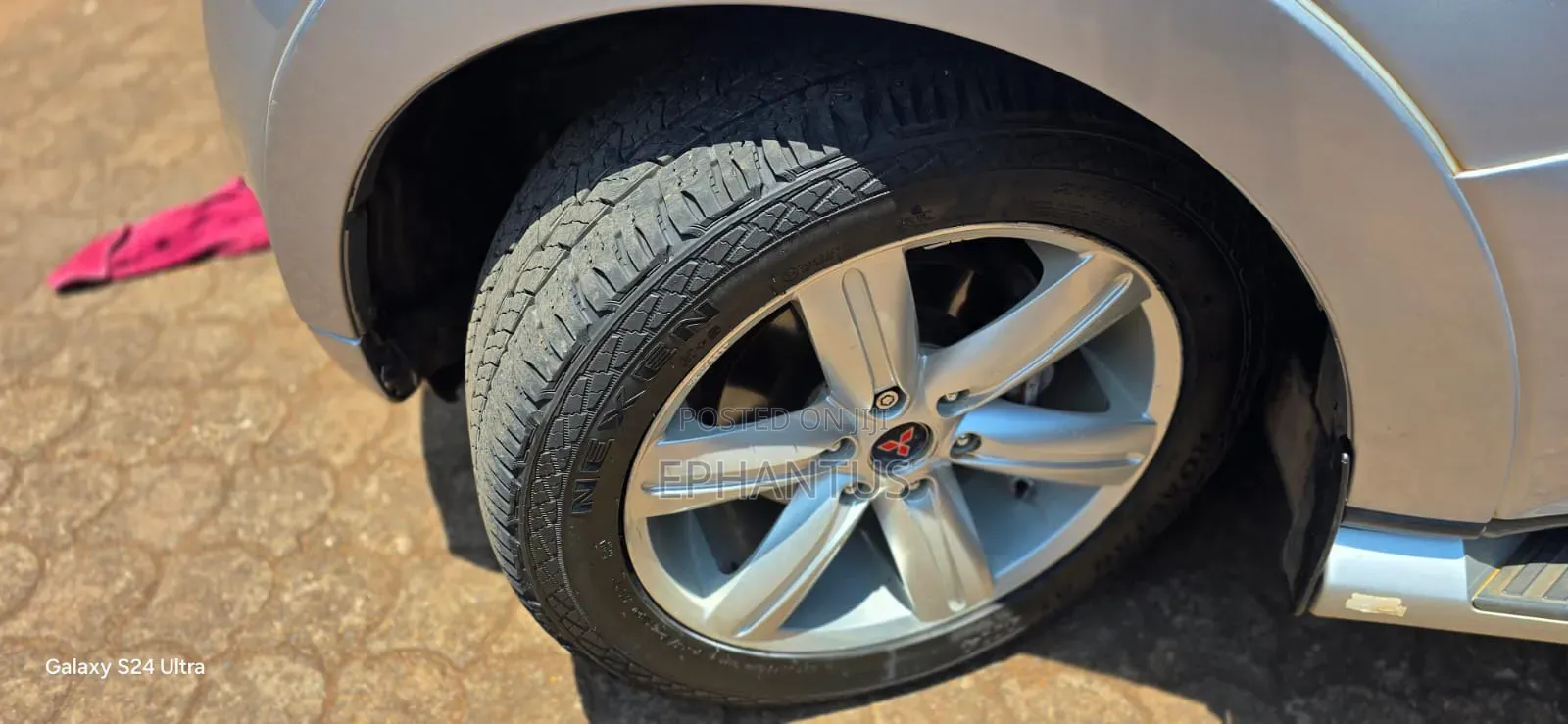 Mitsubishi Pajero 3.2 Di-Dc GLS 2010 Silver