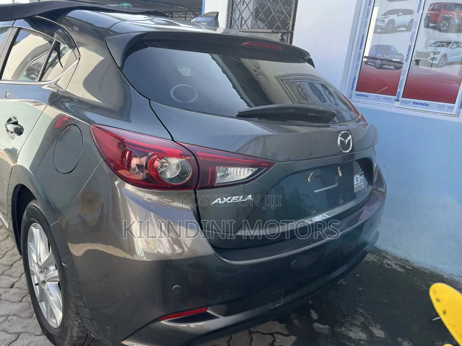 Mazda Axela 2018