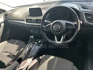 Mazda Axela 2018