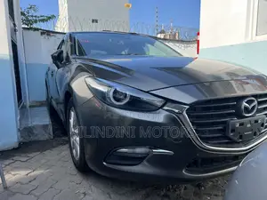 Mazda Axela 2018