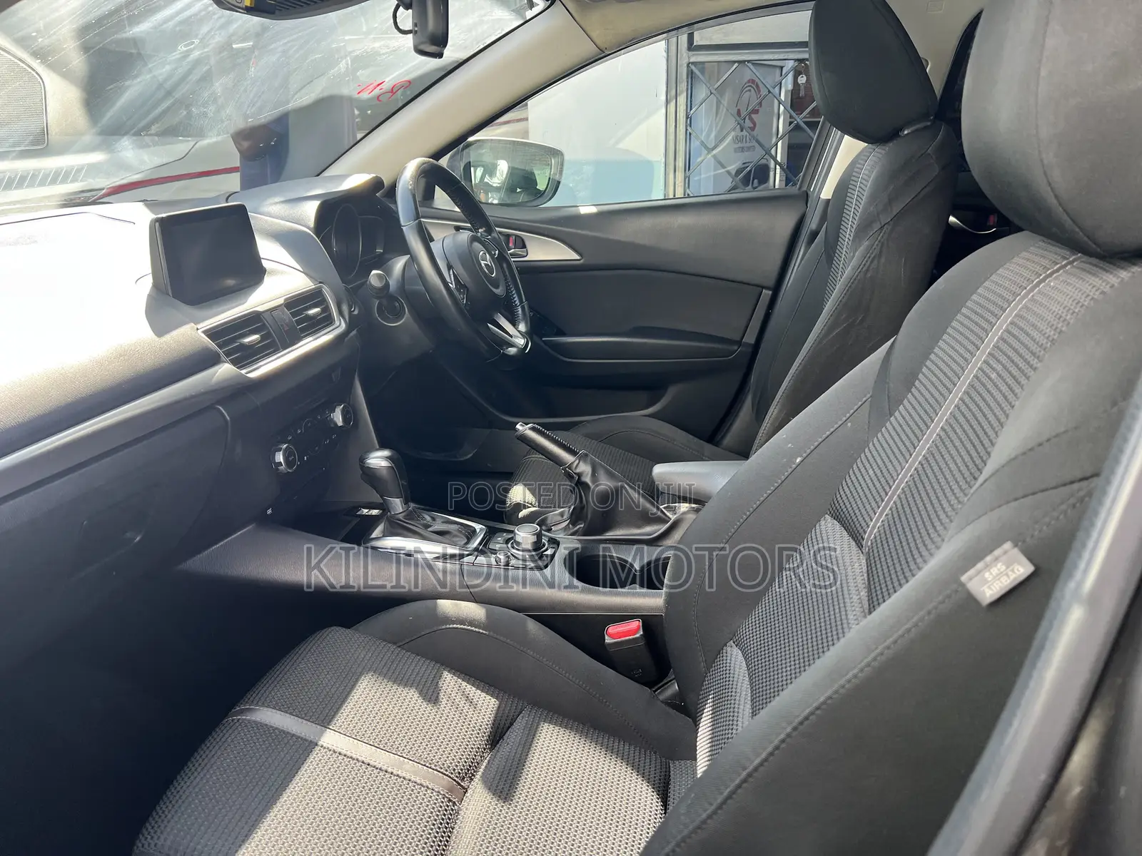 Mazda Axela 2018
