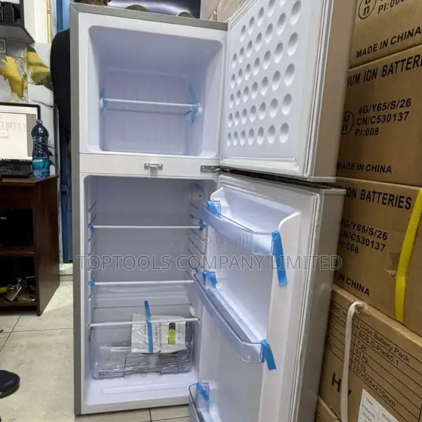 Gr Dc Solar Fast Cooling Fridge 142ltrs