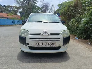 Toyota Probox 1.5 DX 2WD 2017 White