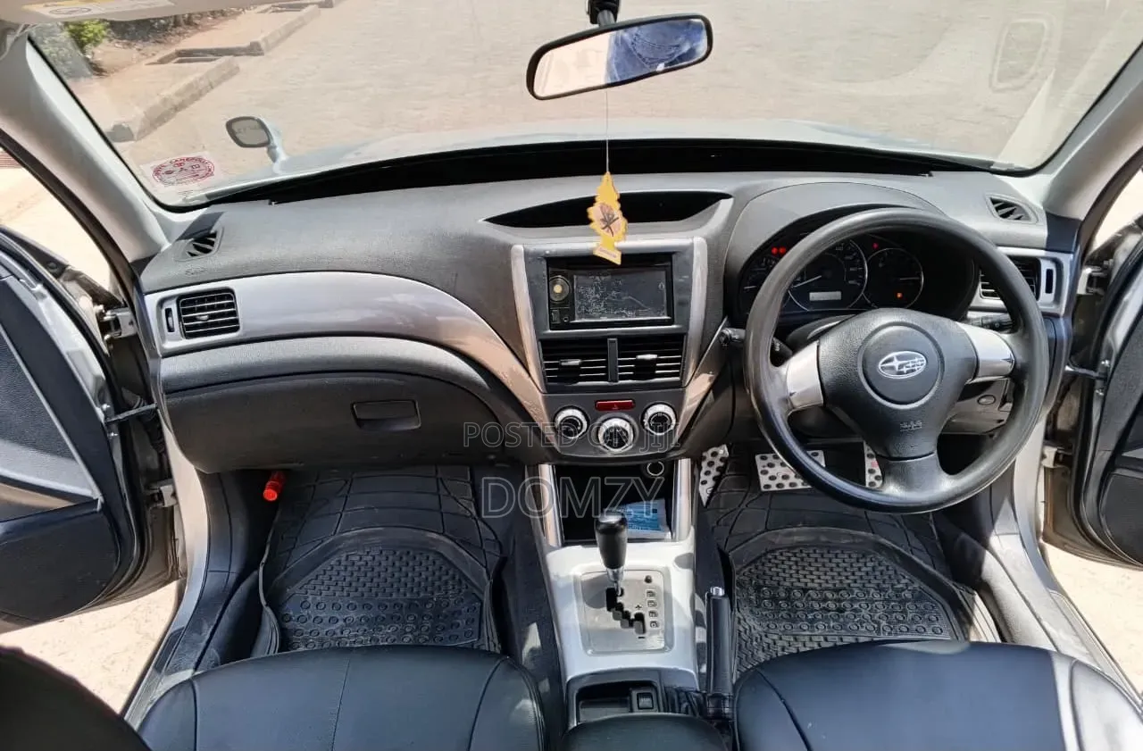 Subaru Forester 2009 Silver