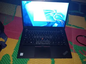 Laptop Lenovo ThinkPad T490s 8GB Intel Core i5 HDD+SSD 256GB