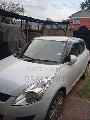 Suzuki Swift 2015 White