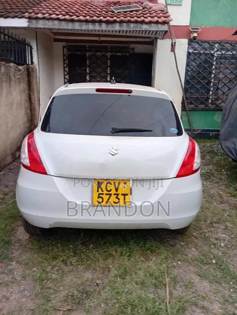 Suzuki Swift 2015 White