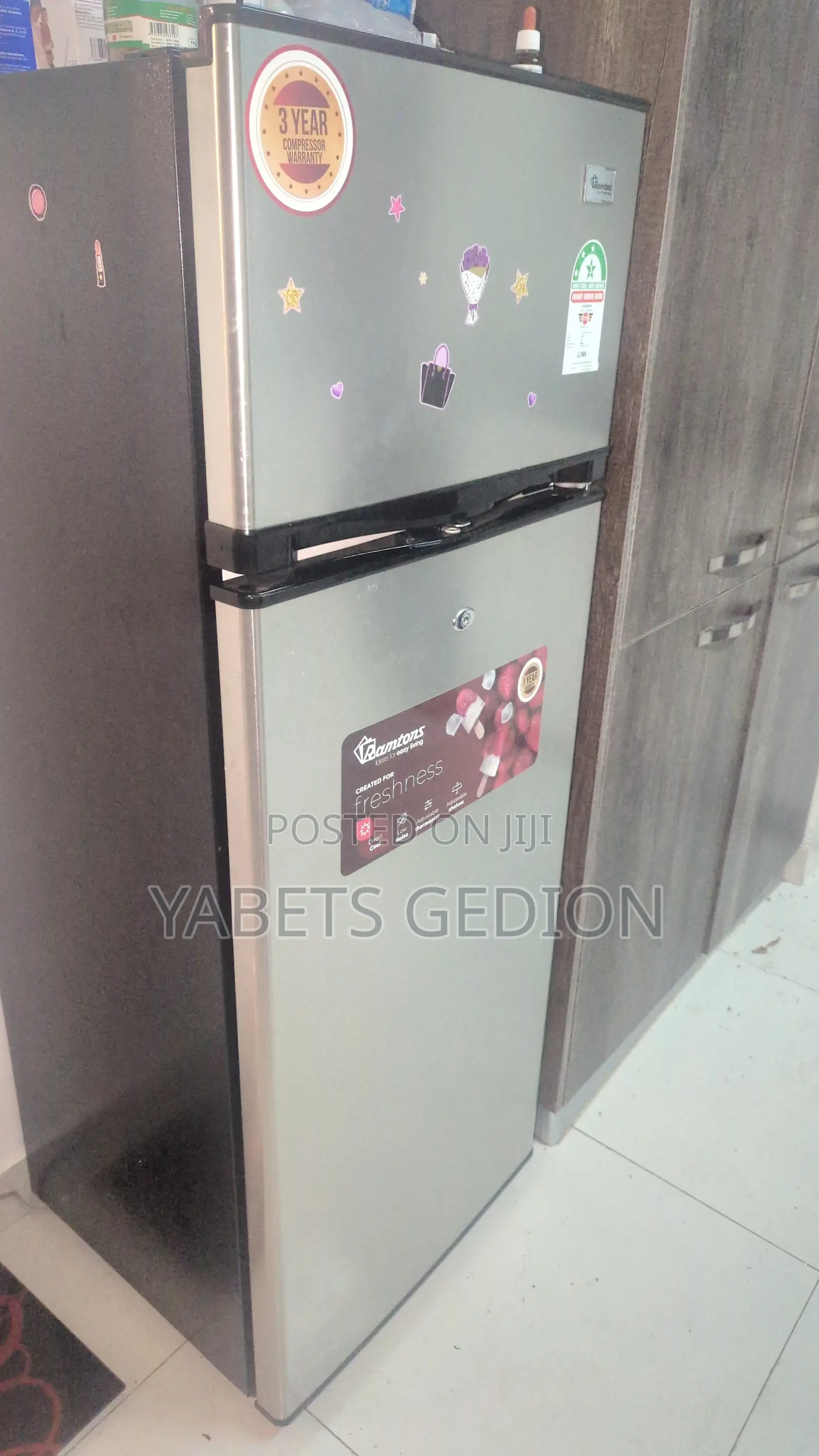Ramtons Fridge 204L. Rf 345