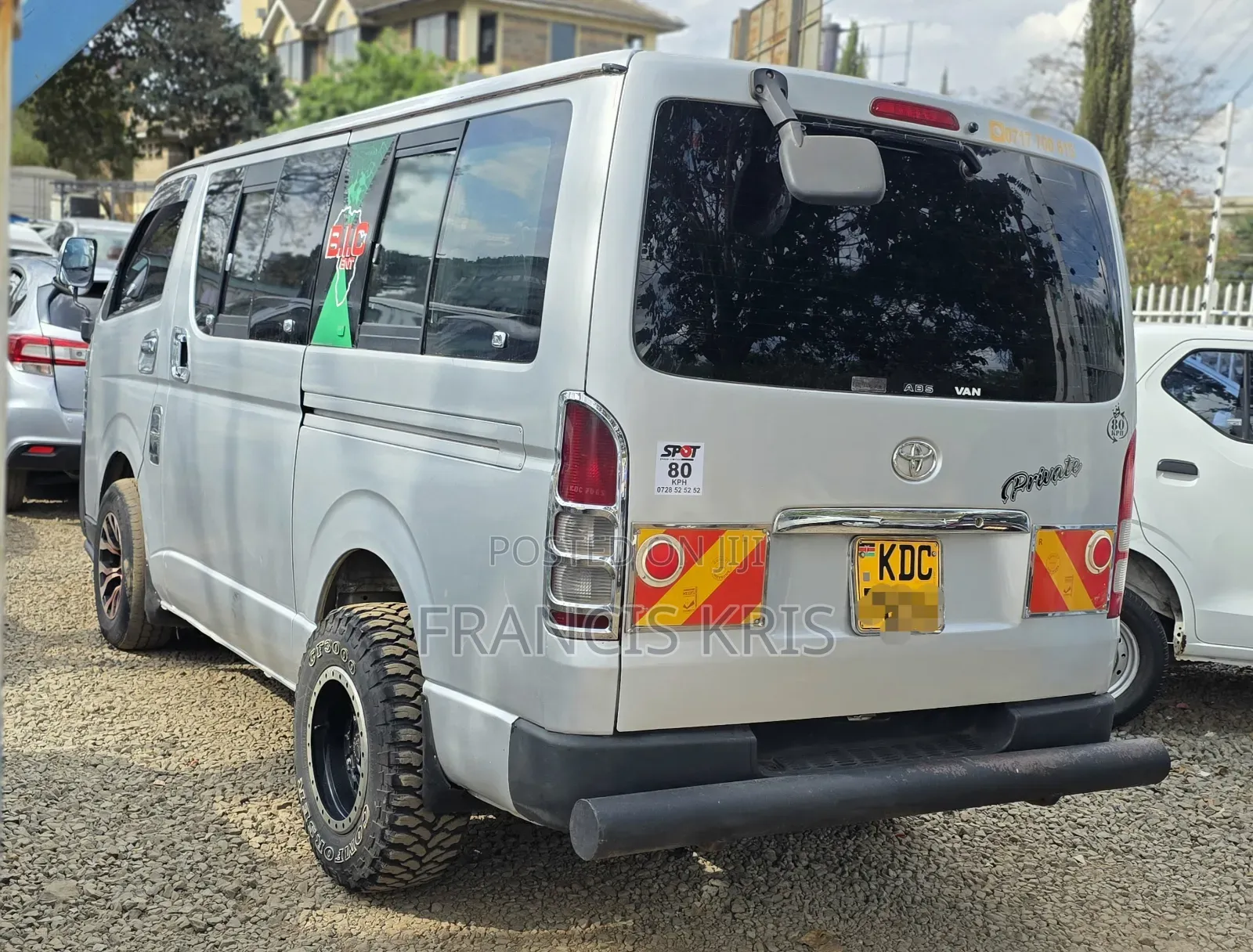 Toyota HiAce 2014 Silver