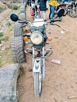 Bajaj Boxer 100 2021 Blue