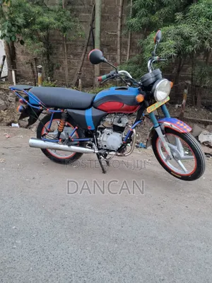 Bajaj Boxer 100 2023 Red