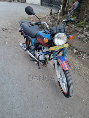 Bajaj Boxer 100 2023 Red