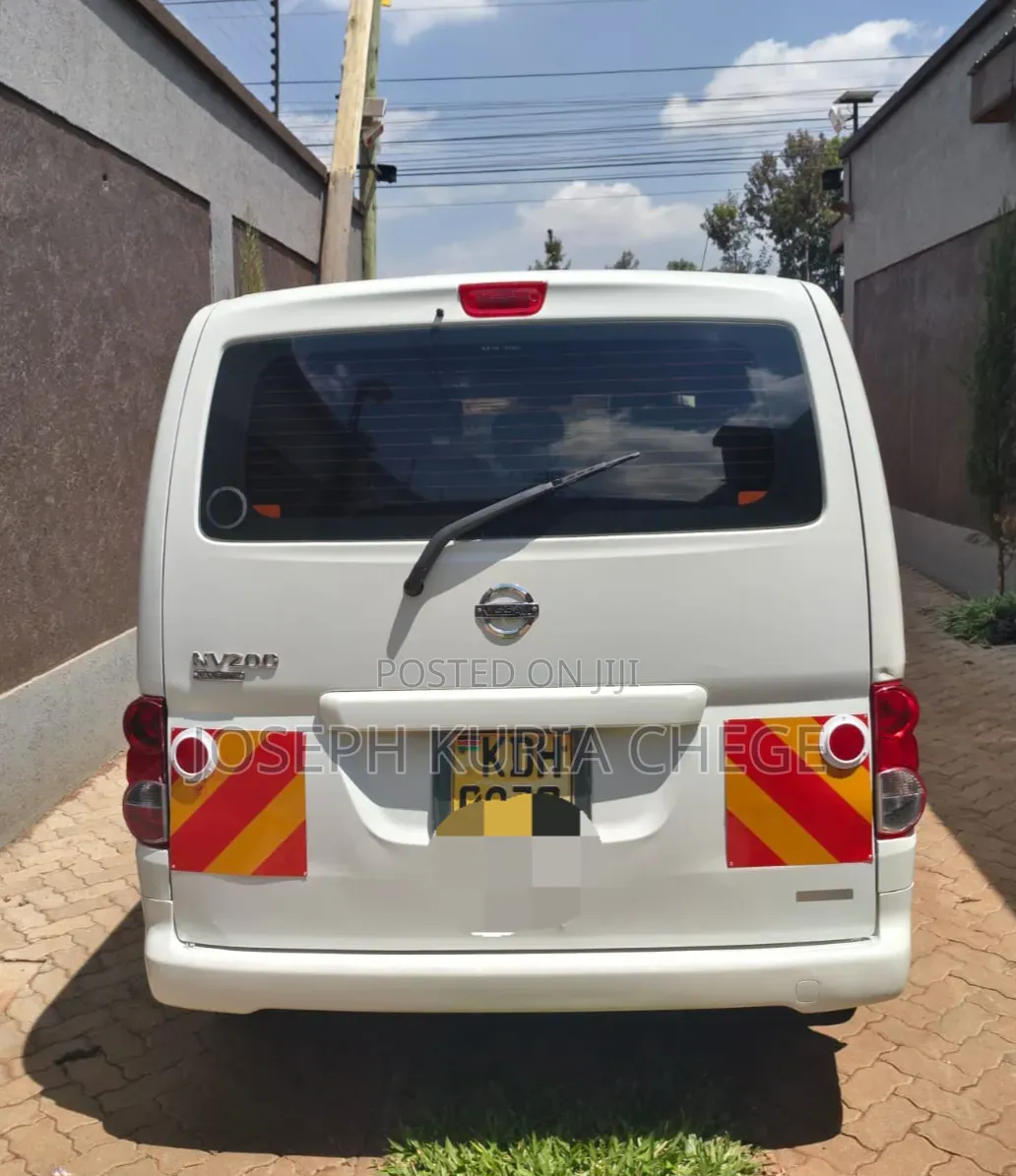 Nissan Vanette 2015 White