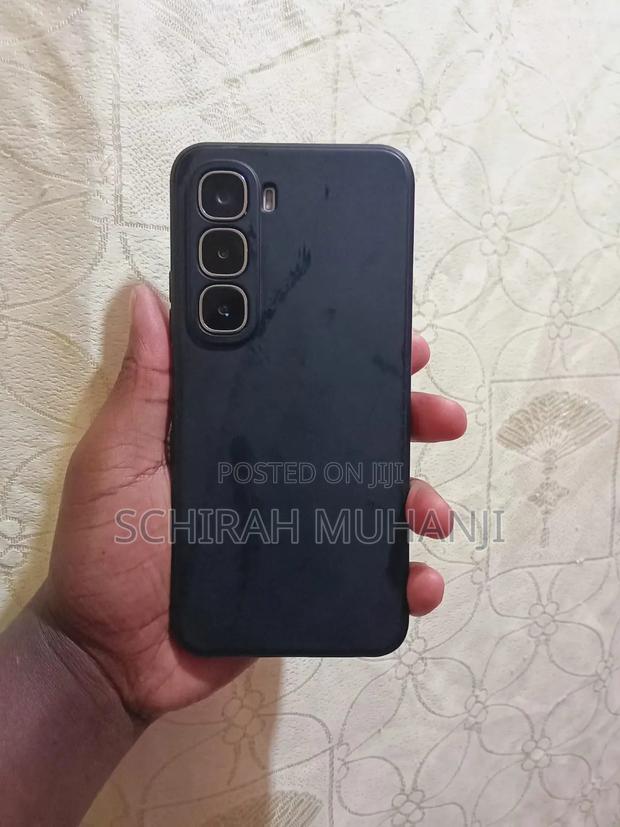Infinix Hot 60i 128 GB Silver - thumbnail 5