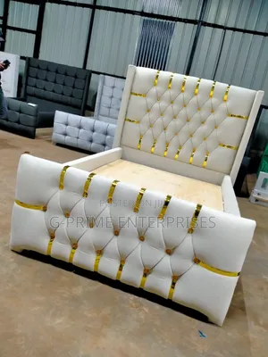 Diamond Gold Line Bed