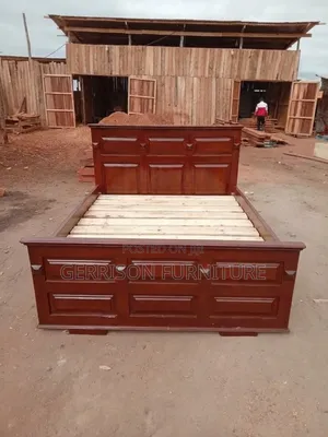 Classic Mahogany Solid Hardwood Bed Frame (Raised Panel Design)