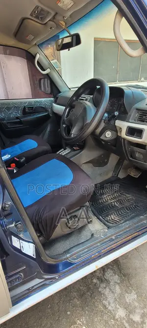 Mitsubishi Pajero 1999 Blue