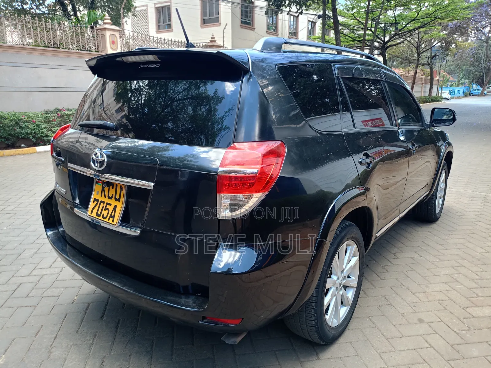 Toyota Vanguard 2012 Matt Black