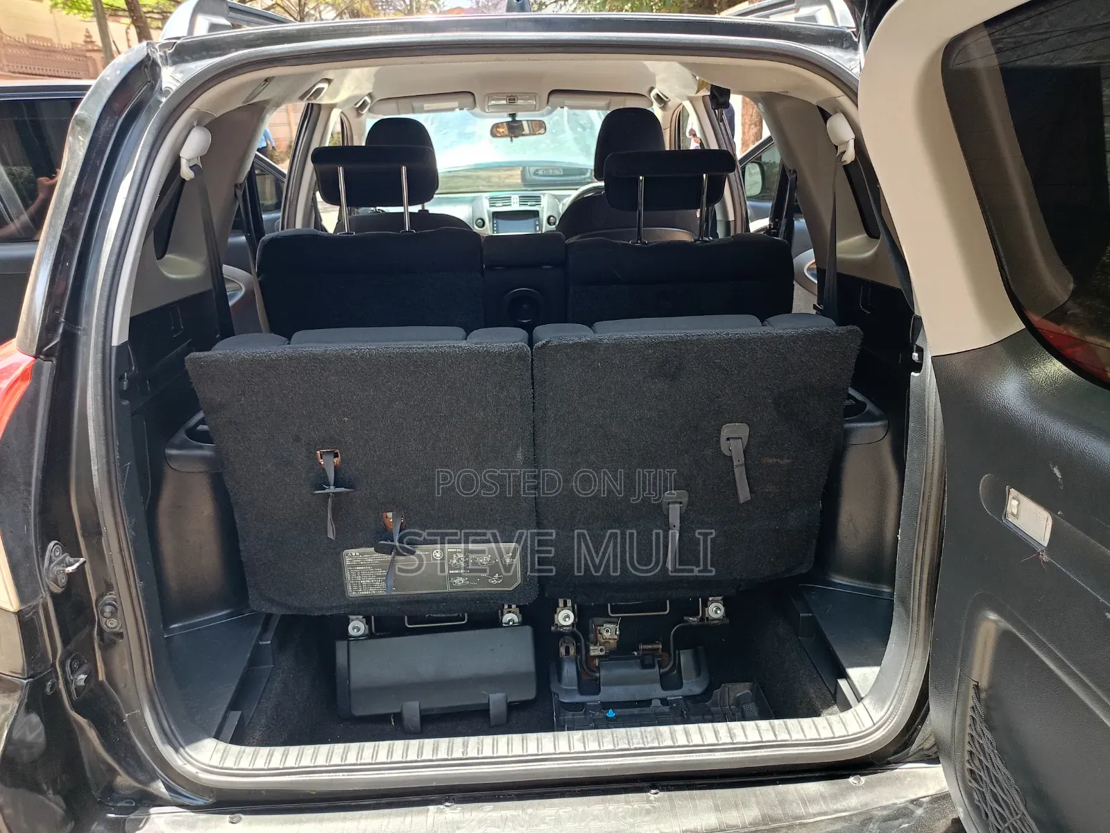Toyota Vanguard 2012 Matt Black
