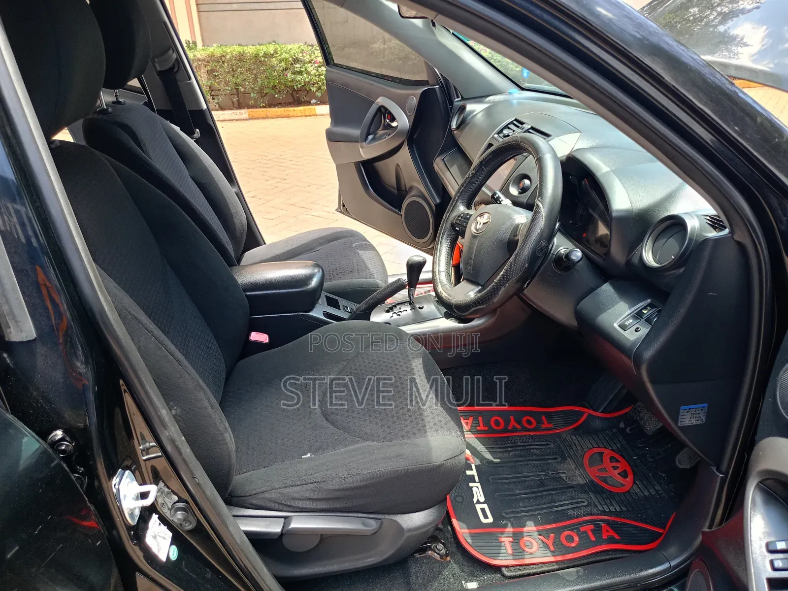 Toyota Vanguard 2012 Matt Black