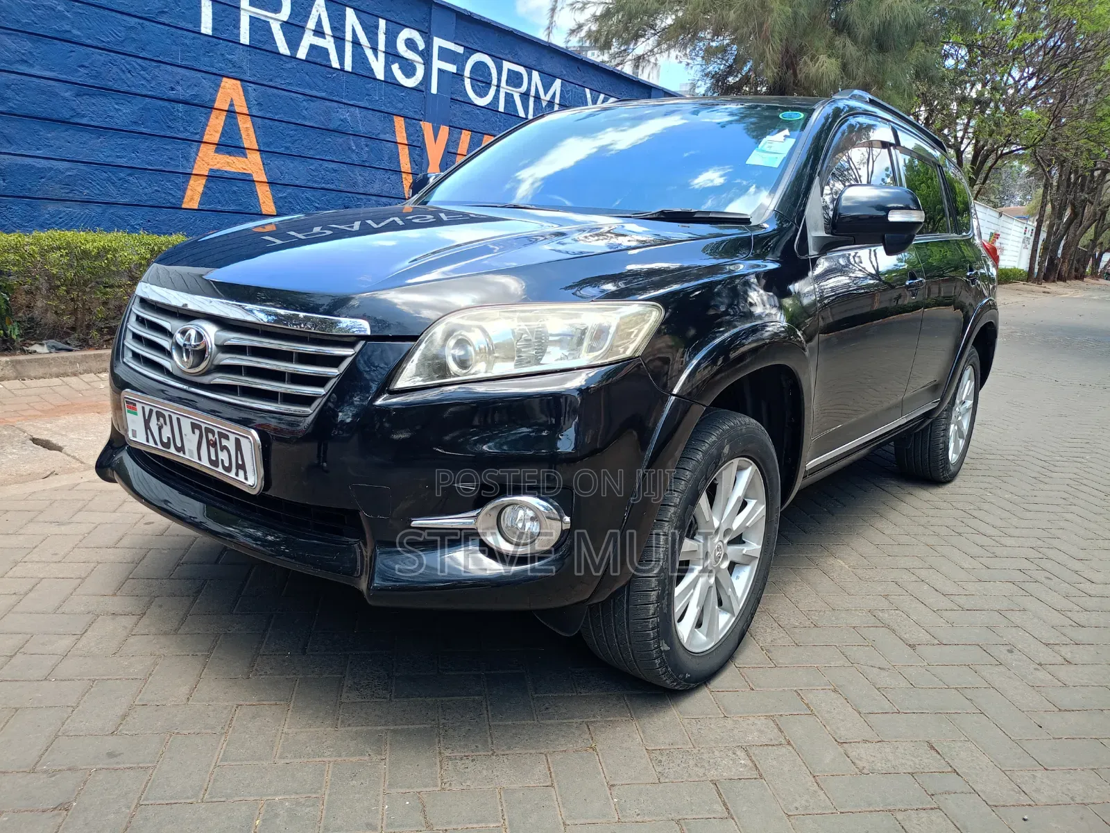 Toyota Vanguard 2012 Matt Black