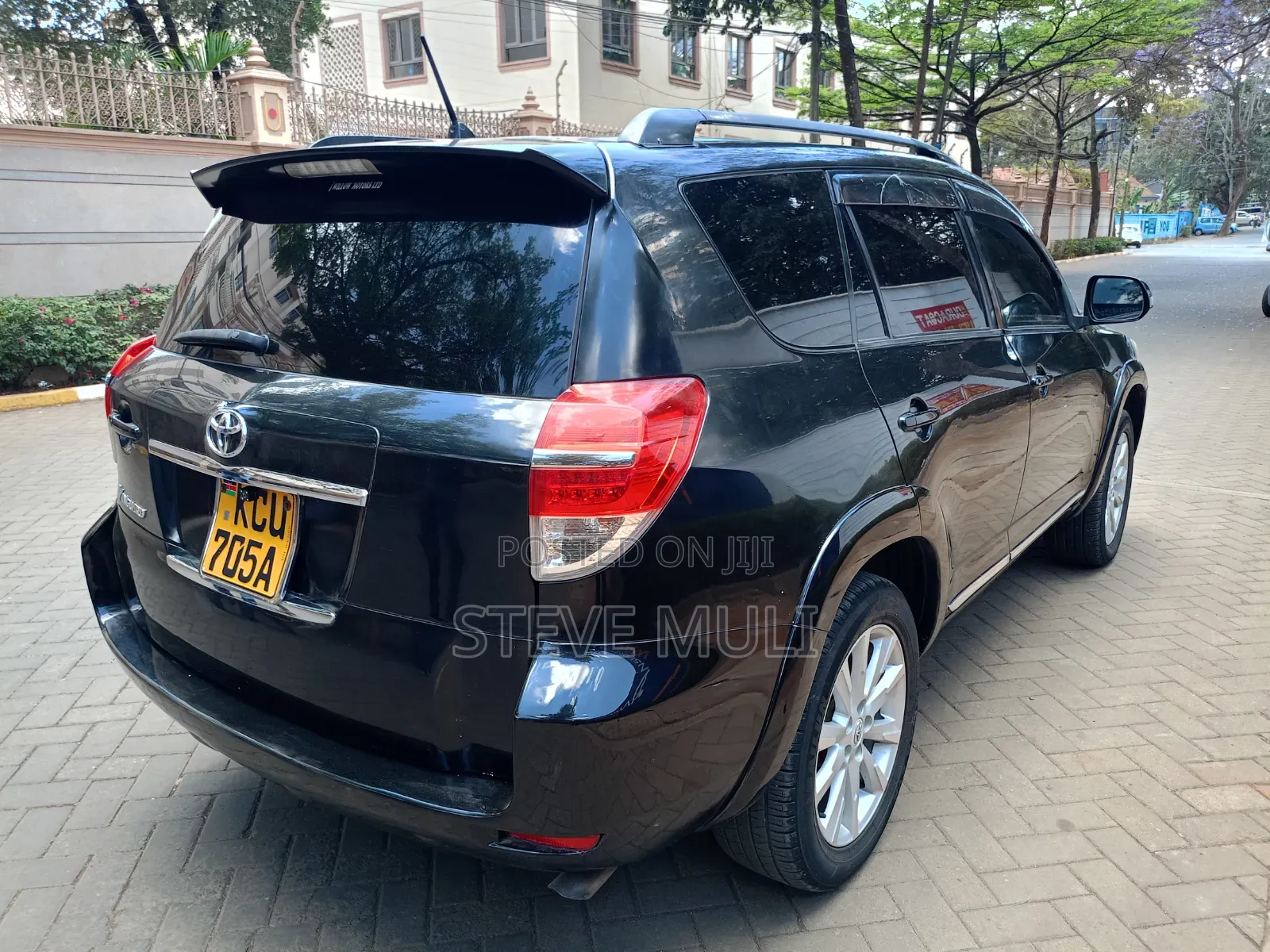 Toyota Vanguard 2012 Matt Black