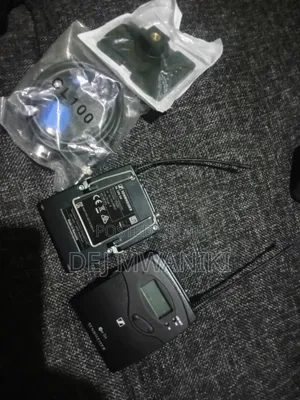 Evolution Wireless G4 Portable Lavalier Mic Set