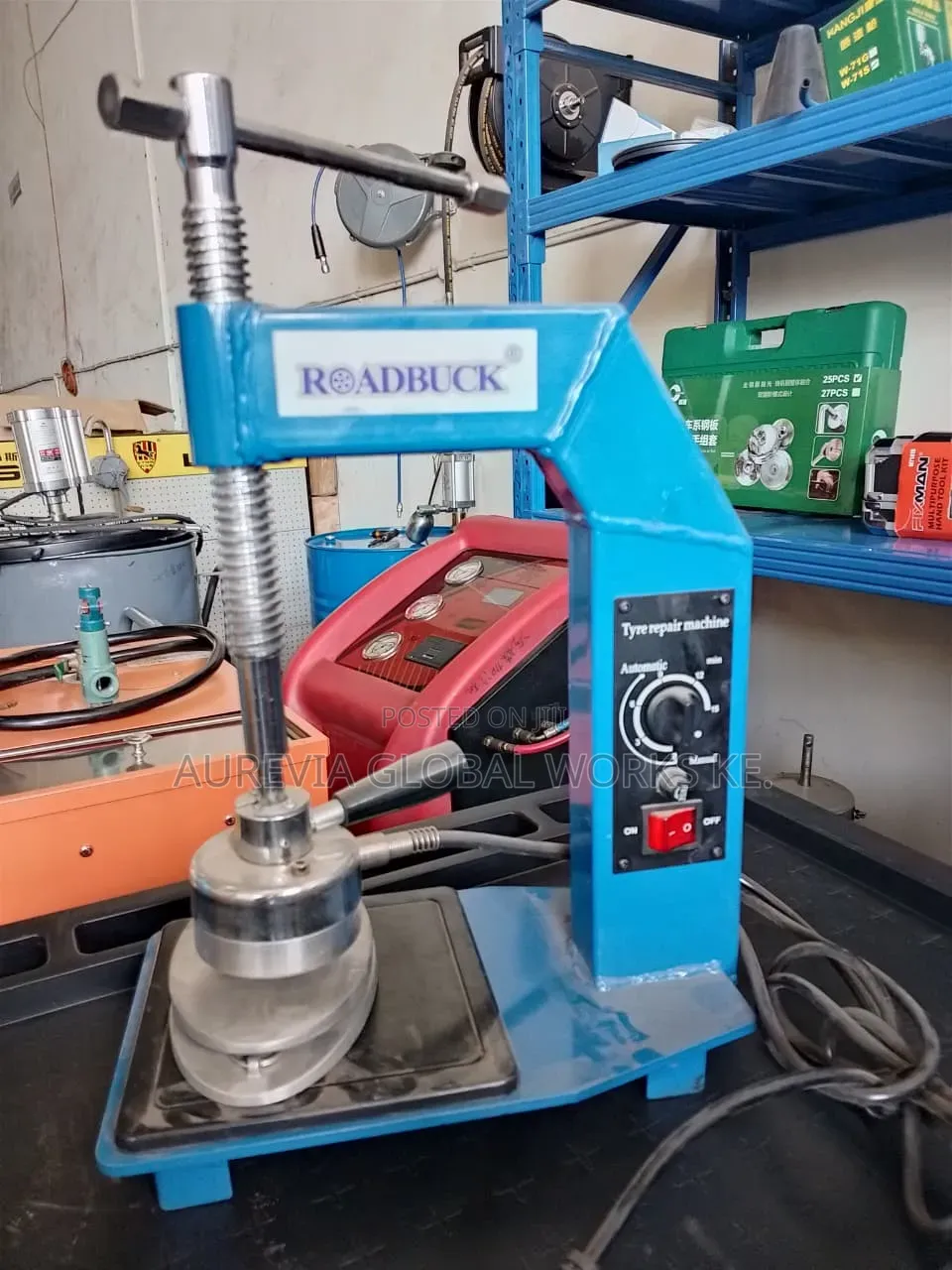 Tyre Vulcanizer Machine