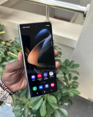 Samsung Galaxy Z Fold4 256 GB Gray