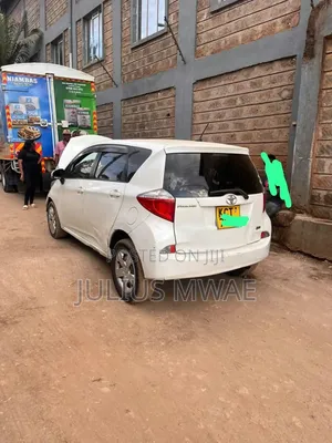 Toyota Ractis 2015 White