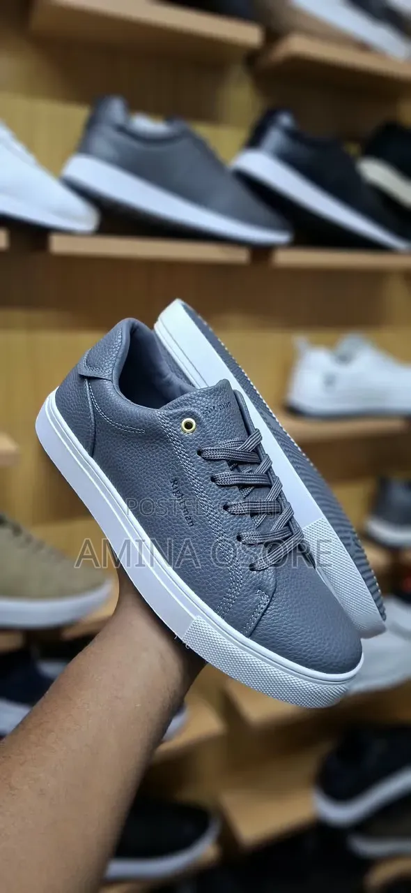 Right Man Casual Shoes